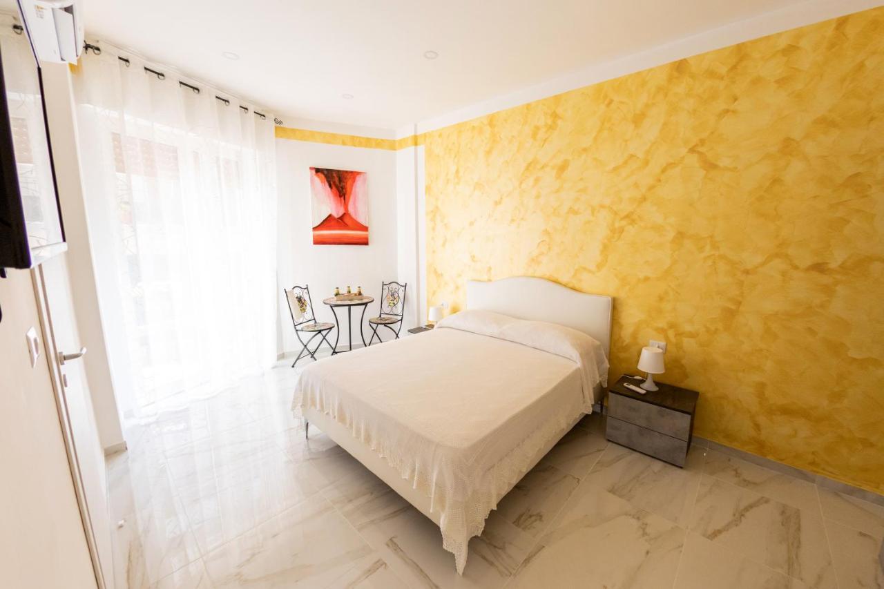 B&B Mary Sant'Elia Napels Buitenkant foto